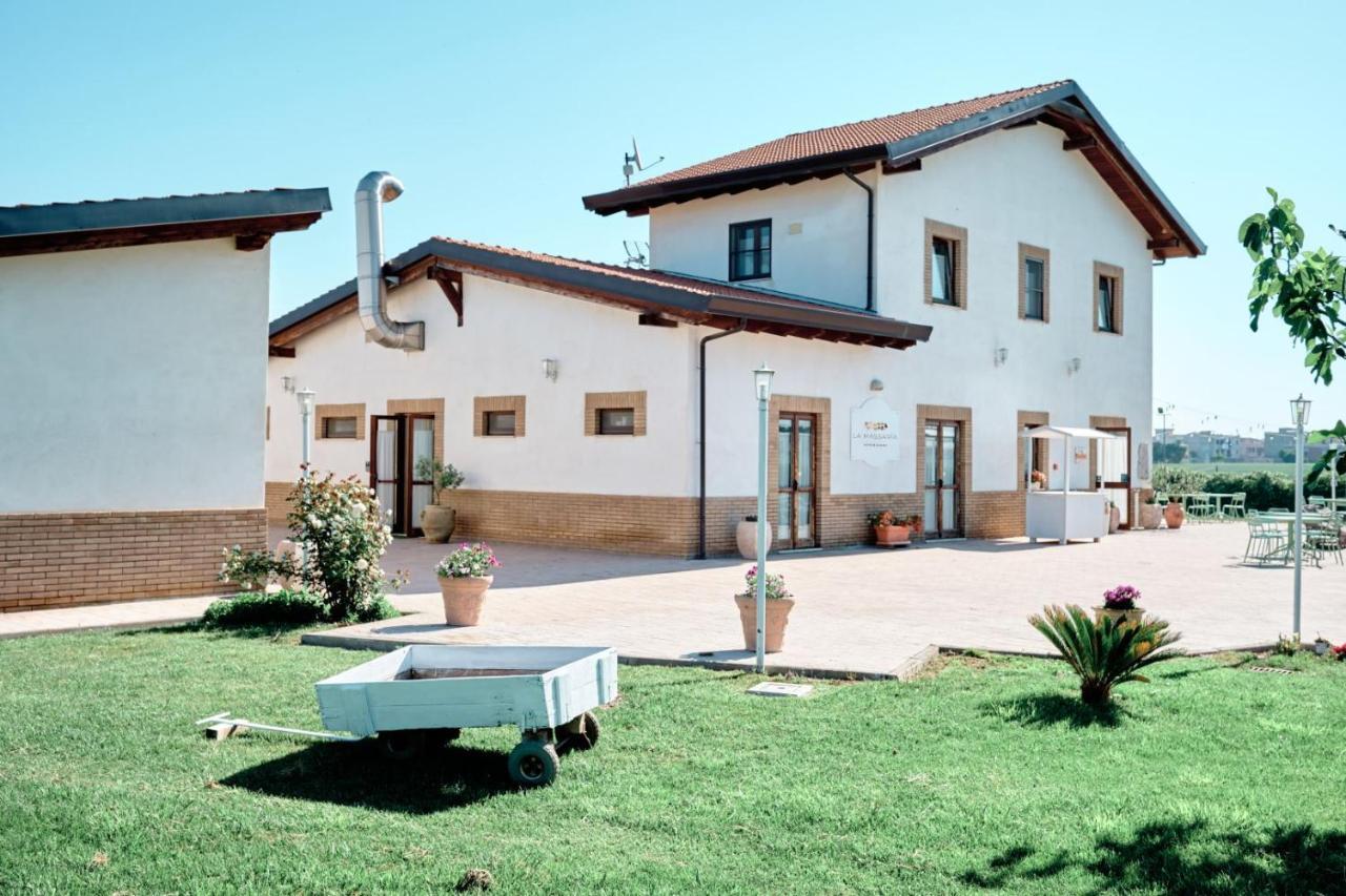 La Massaria Agriresort Orta Nova Exterior foto